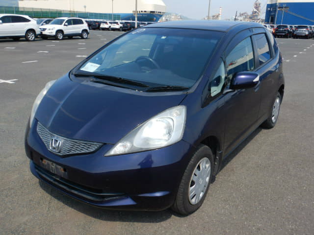HONDA / Fit (DBA-GE6)