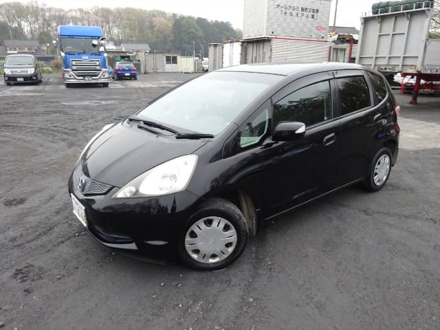 HONDA / Fit (DBA-GE6)