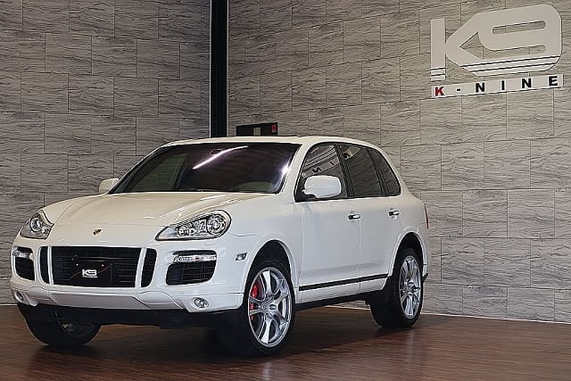 Porsche Cayenne(