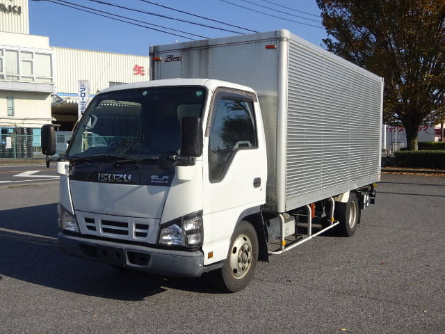 ISUZU / Elf Truck (PB-NKR81AN)