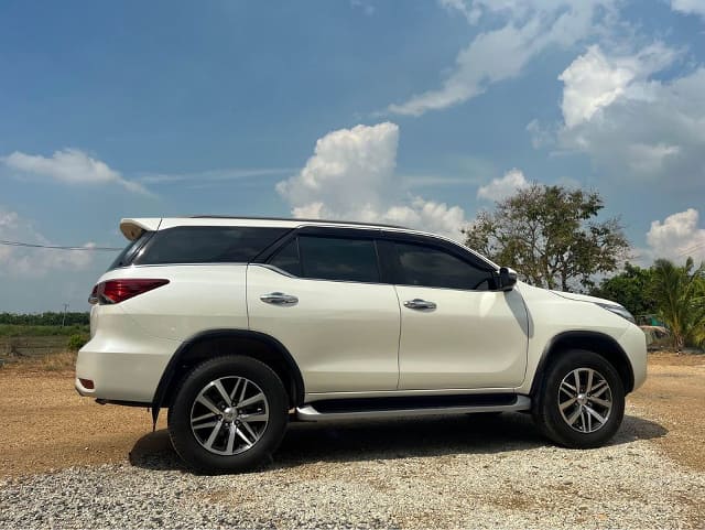 2018 Used Toyota Fortuner For Sale, St. Catherine