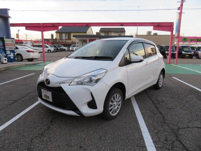 2018 Used Toyota Vitz Hatchback $10,700.00