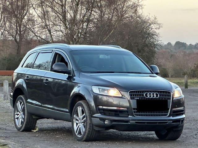 AUDI Q7