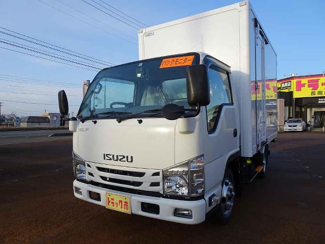 ISUZU / Elf Truck (NJR85A)