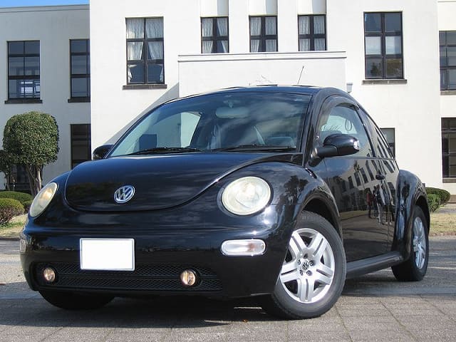 VOLKSWAGEN New Beetle