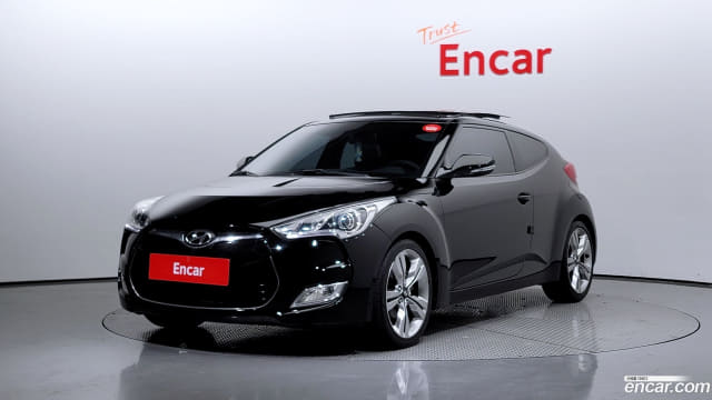 HYUNDAI / Veloster (0)