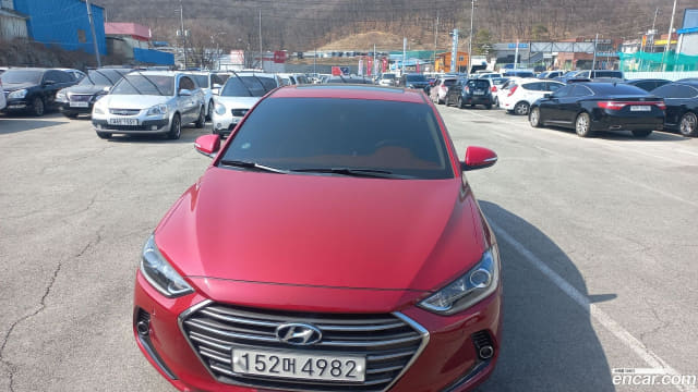 HYUNDAI / Avante (Elantra) (0)