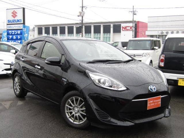 TOYOTA / Aqua (NHP10)
