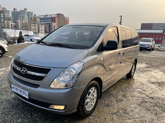 HYUNDAI / Grand Starex (0)