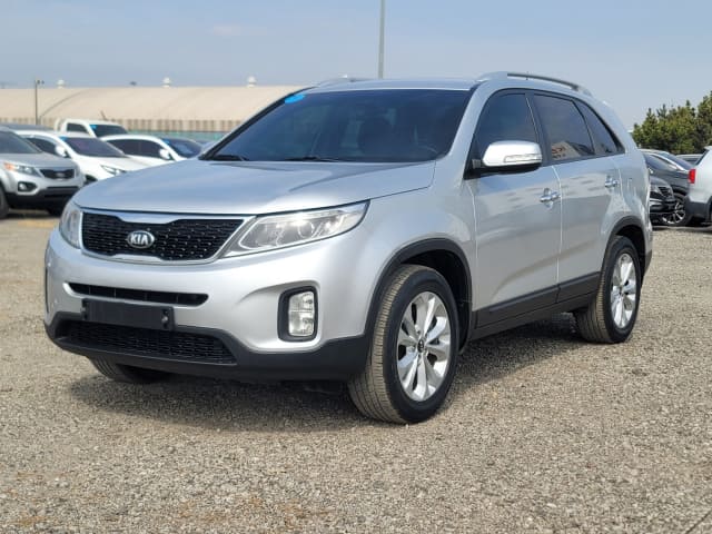 KIA / New Sorento R (0)