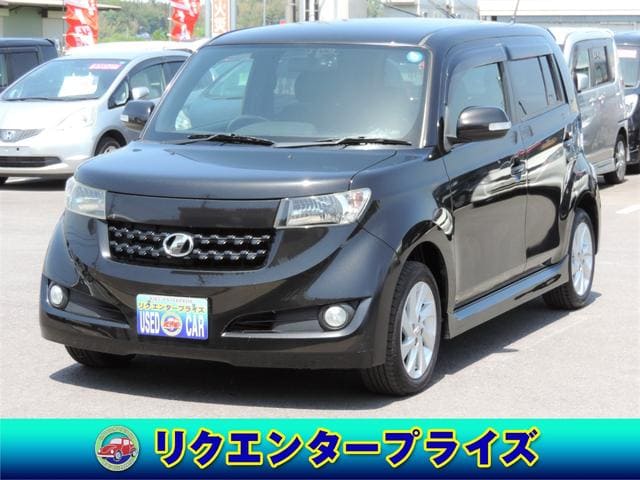 TOYOTA bB