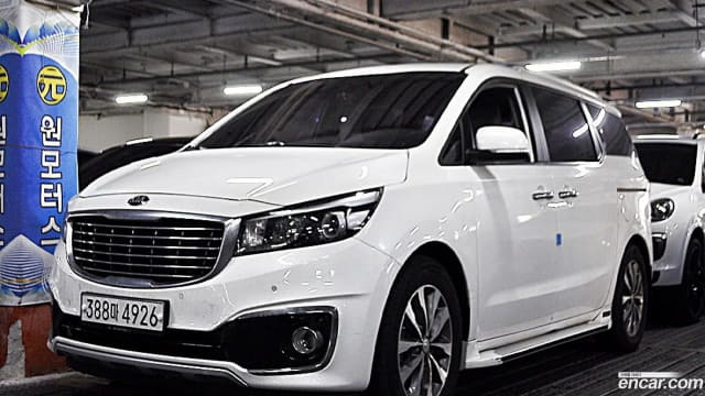 KIA / Carnival/ (0)