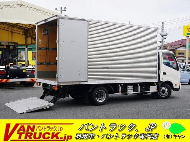 HINO / Dutro (XZU712M)