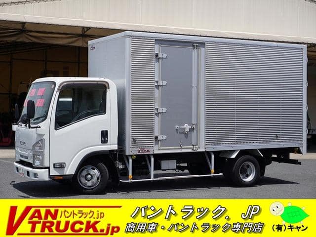 ISUZU / Elf Truck (NLR85AN)