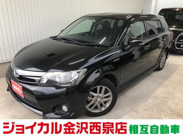 TOYOTA / Corolla Fielder (NKE165G)