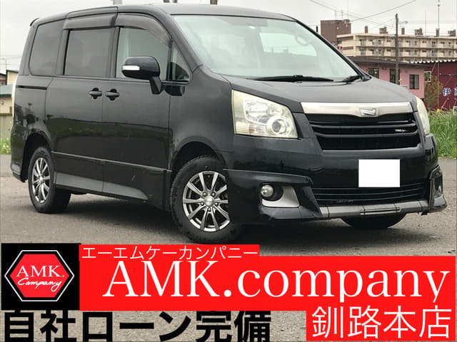 TOYOTA / Noah (DBA-ZRR75W)