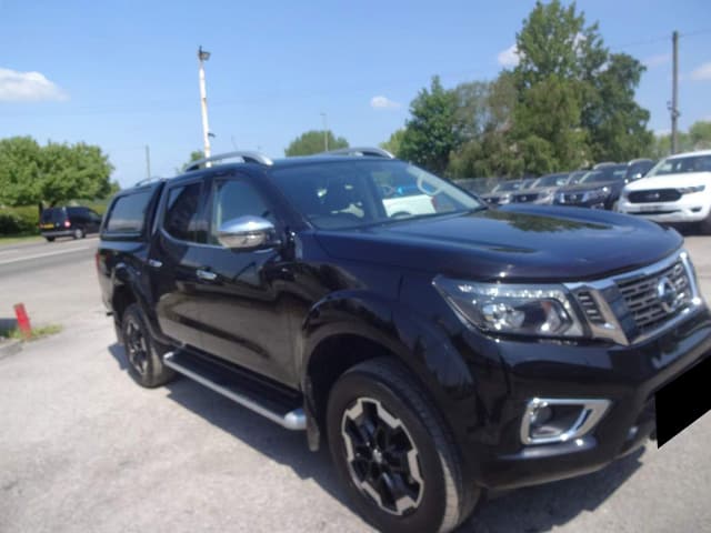 NISSAN / Navara/ (0)