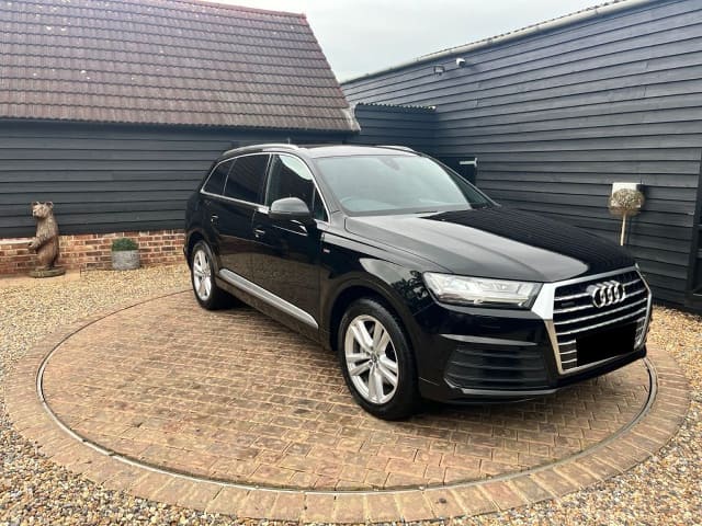 AUDI / Q7 (0)