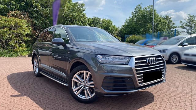 AUDI / Q7 (0)