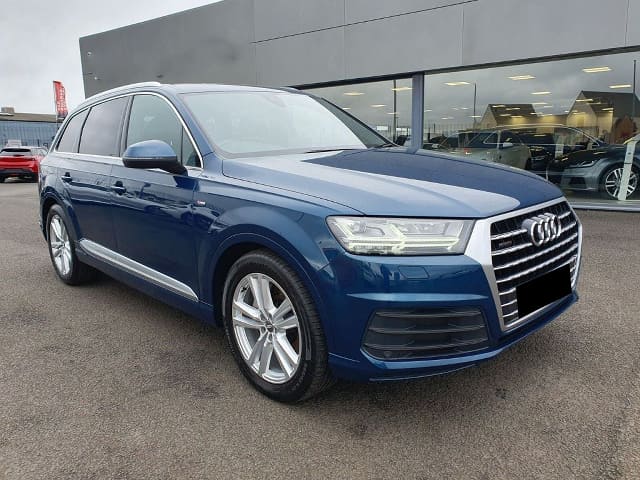 AUDI / Q7 (0)