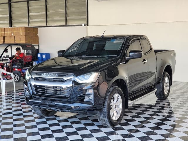 ISUZU / D-Max (0)