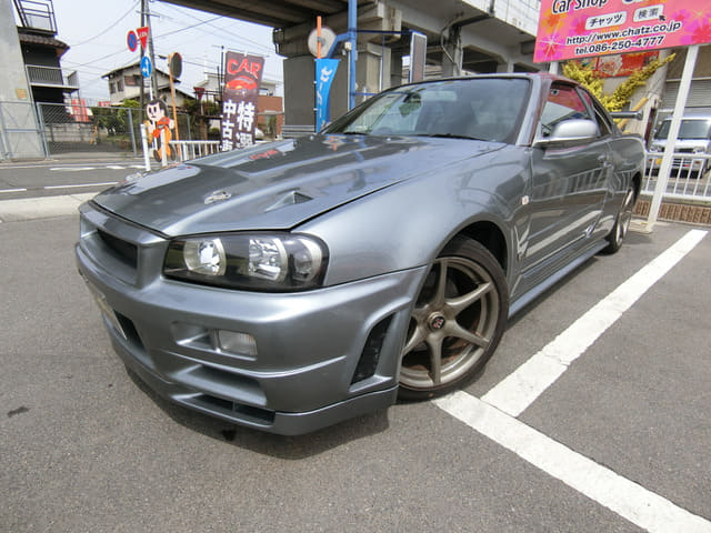NISSAN Skyline GT-R