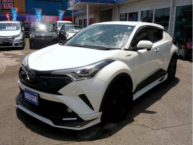 TOYOTA C-HR