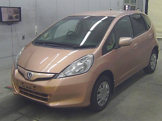 HONDA / Fit (DBA-GE6)
