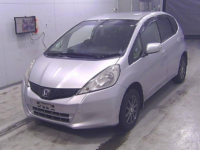 HONDA / Fit (DBA-GE6)