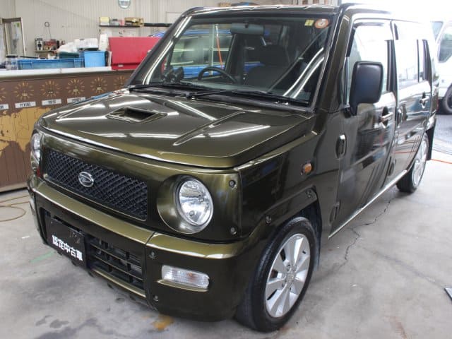 DAIHATSU Naked