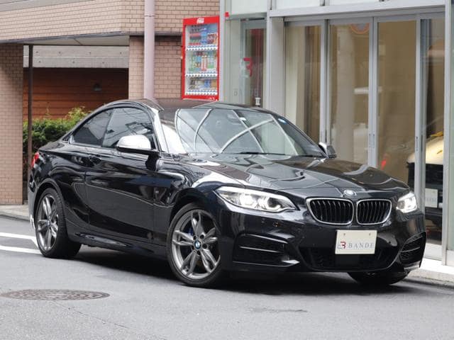 BMW / 2 Series (2G30)