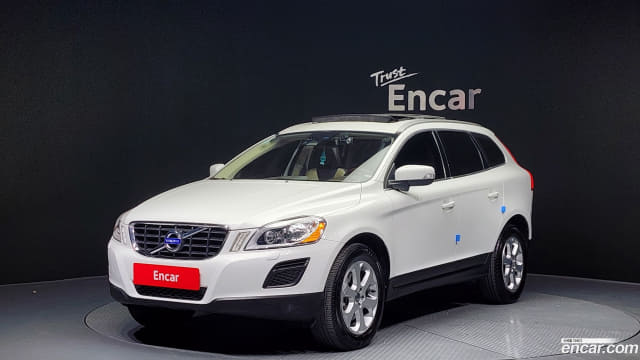 VOLVO / XC60 (0)