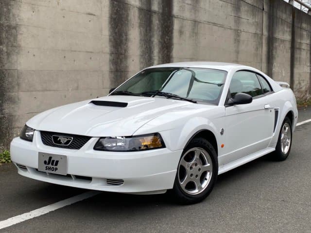 FORD Mustang;