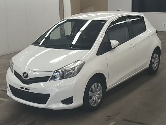 TOYOTA / Vitz (DBA-KSP130)