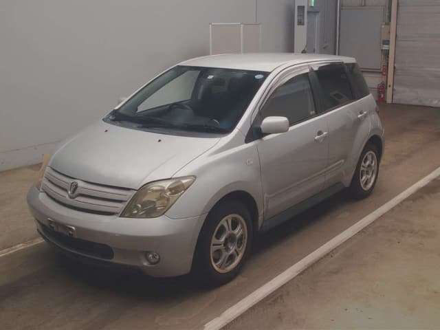 TOYOTA / IST (CBA-NCP60)
