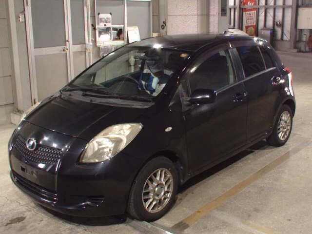 TOYOTA / Vitz/ (DBA-KSP90)