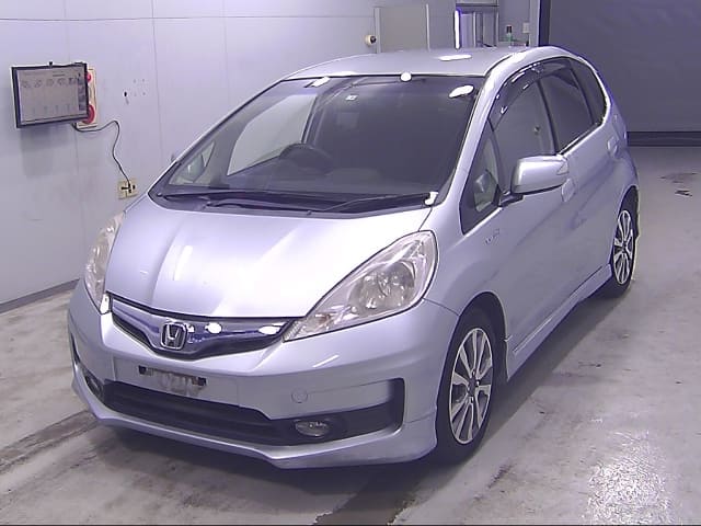 HONDA / Fit Hybrid (DAA-GP4)