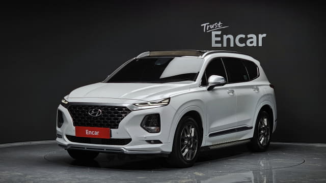 HYUNDAI / Santa Fe (0)