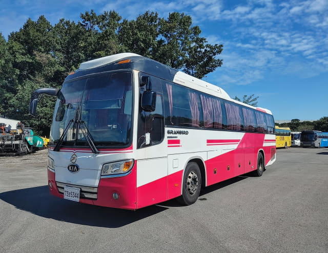 KIA / Granbird (PARKWAY)