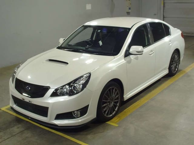SUBARU Legacy B4]