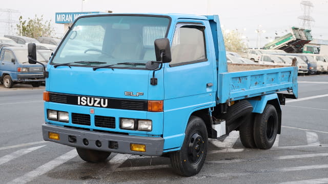 ISUZU Elf Truck