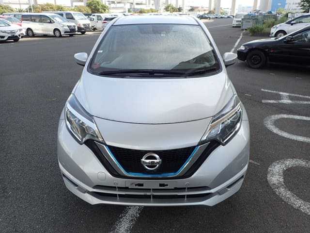 Local or import cars from kenya. Carhoot car Id 8
