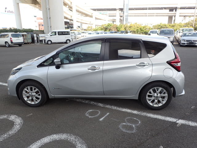 Local or import cars from kenya. Carhoot car Id 2
