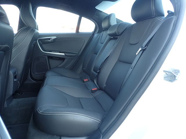 Local or import cars from kenya. Carhoot car Id 27