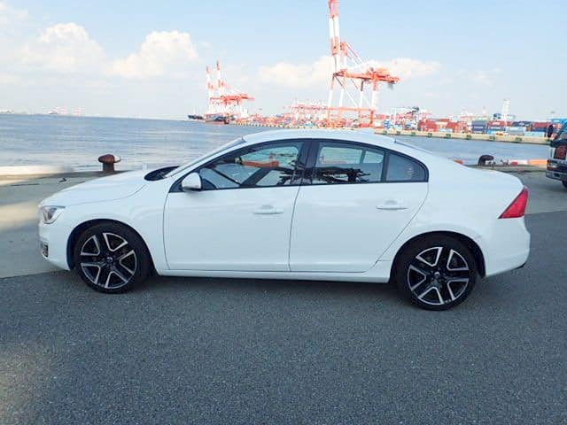 Local or import cars from kenya. Carhoot car Id 2