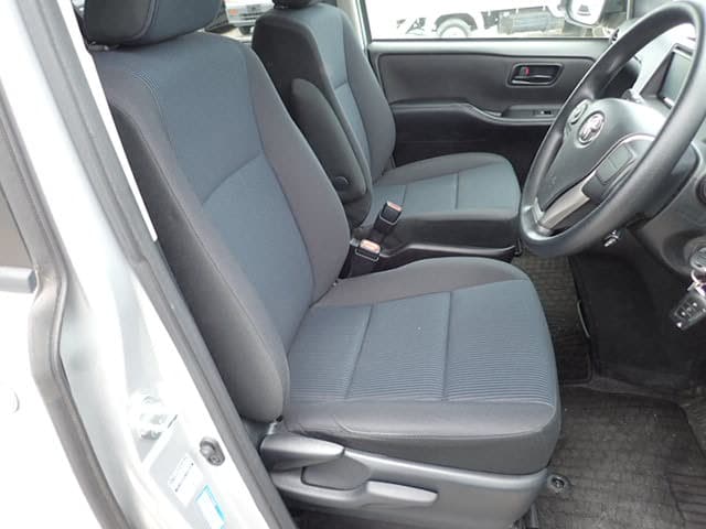 Local or import cars from kenya. Carhoot car Id 25