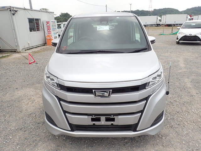 Local or import cars from kenya. Carhoot car Id 8