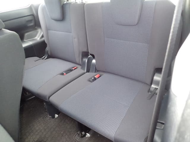 Local or import cars from kenya. Carhoot car Id 28