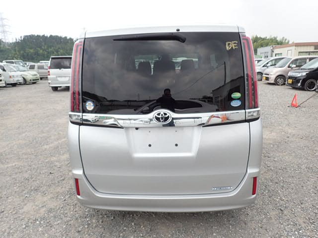Local or import cars from kenya. Carhoot car Id 4