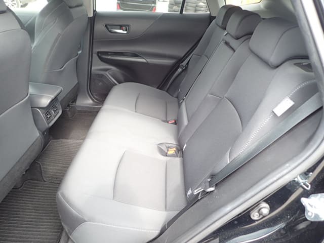 Local or import cars from kenya. Carhoot car Id 27